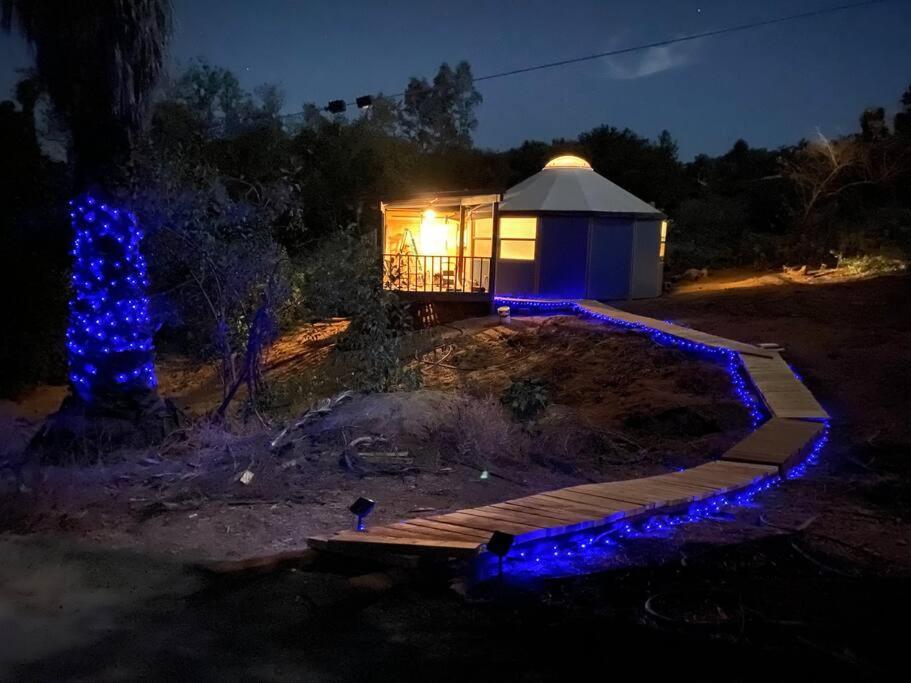 Glamping-Sky Dome Yurt-Tiny House-2 By Lavenders Field Villa Valley Center Eksteriør bilde