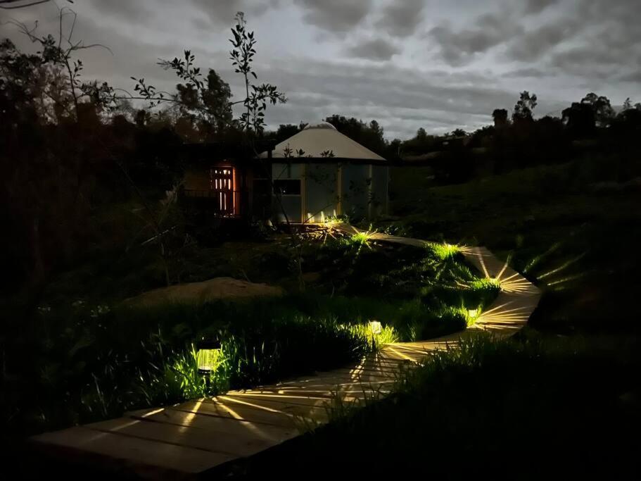 Glamping-Sky Dome Yurt-Tiny House-2 By Lavenders Field Villa Valley Center Eksteriør bilde